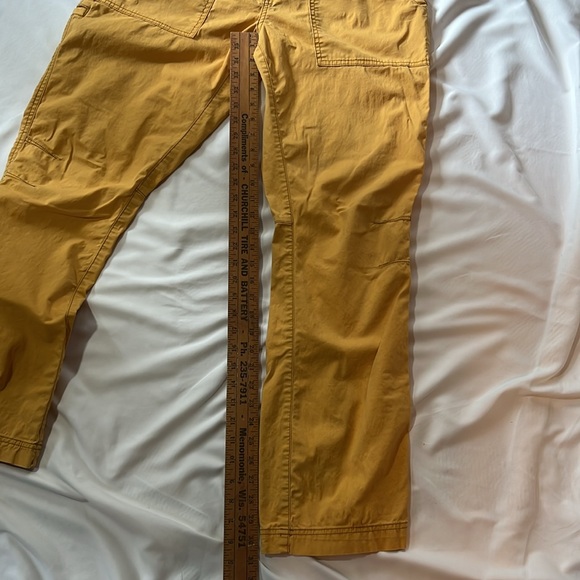 Royal Robbins Women’s 12 hiking pants multiple pocket marigold - Picture 13 of 14